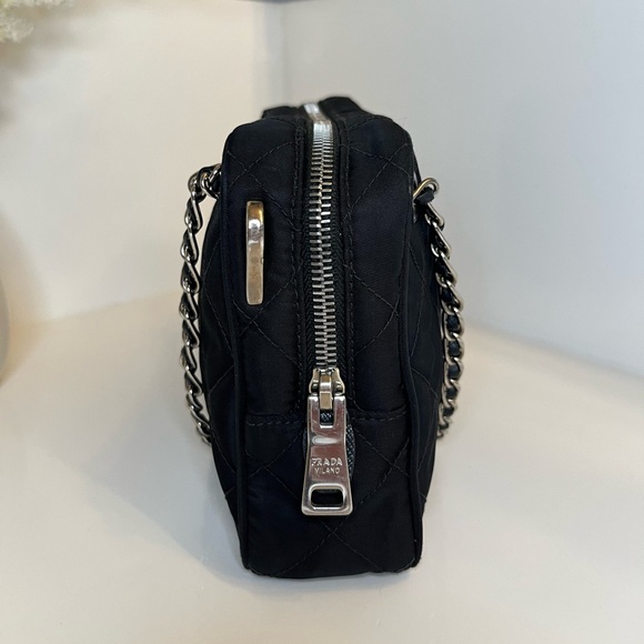 ❌SOLD❌🎀 Prada Camera Bag Quilted Tessuto Small - Picture 8 of 16
